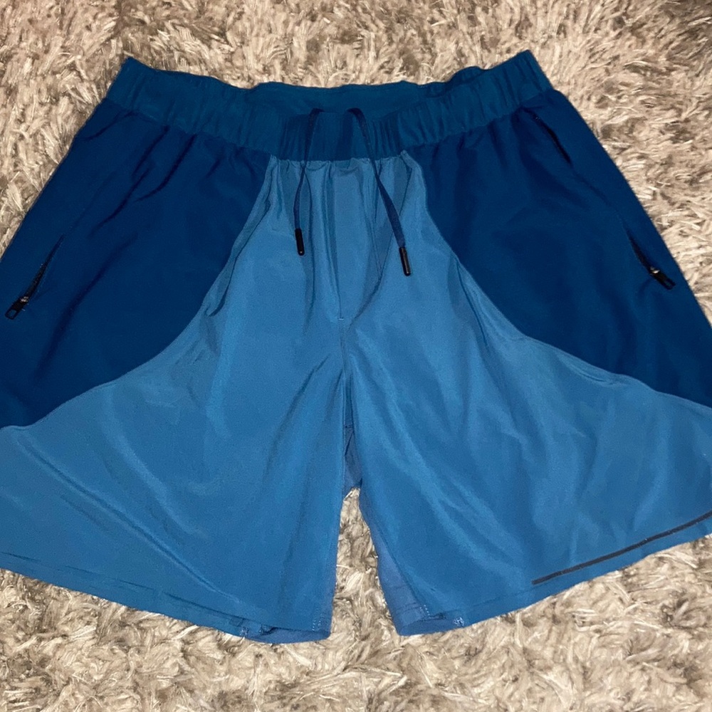 LULULEMON shorts 🩳